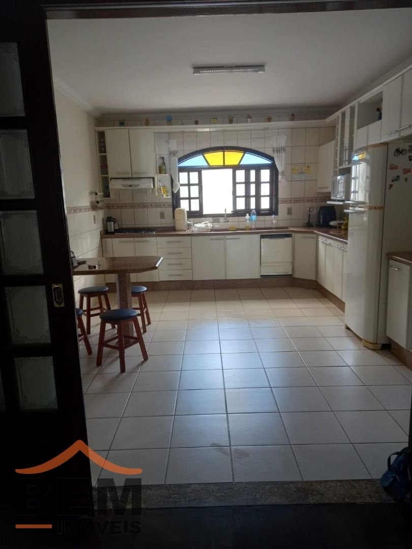 Casa para Venda com 3 quartos e 240m² no bairro Fazenda, em Itajaí