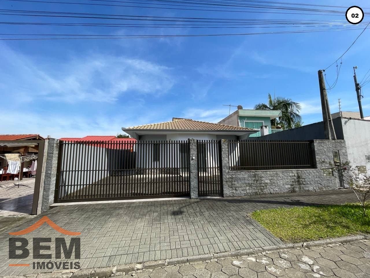 Casa para Venda com 3 quartos e 150m² no bairro São Francisco de Assis, em Camboriú