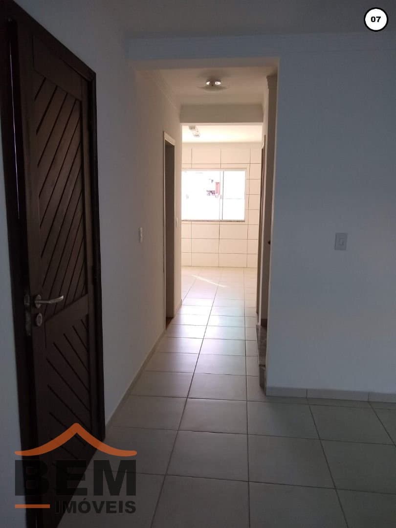 Sobrado para Venda com 3 quartos e 130m² no bairro Aririba, em Balneário Camboriú
