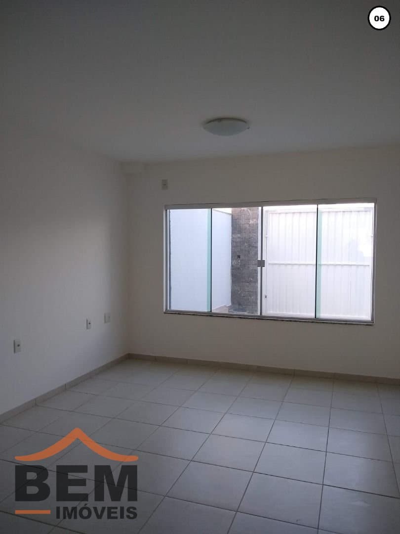Sobrado para Venda com 3 quartos e 130m² no bairro Aririba, em Balneário Camboriú