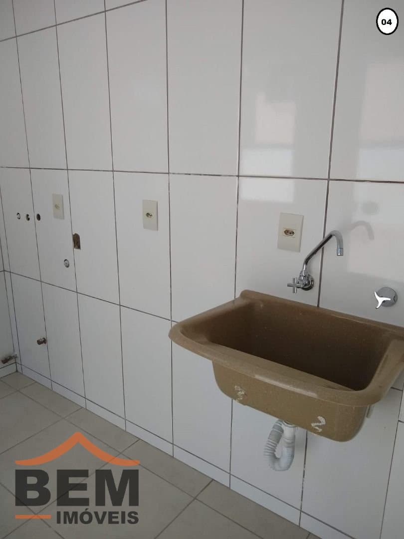 Sobrado para Venda com 3 quartos e 130m² no bairro Aririba, em Balneário Camboriú