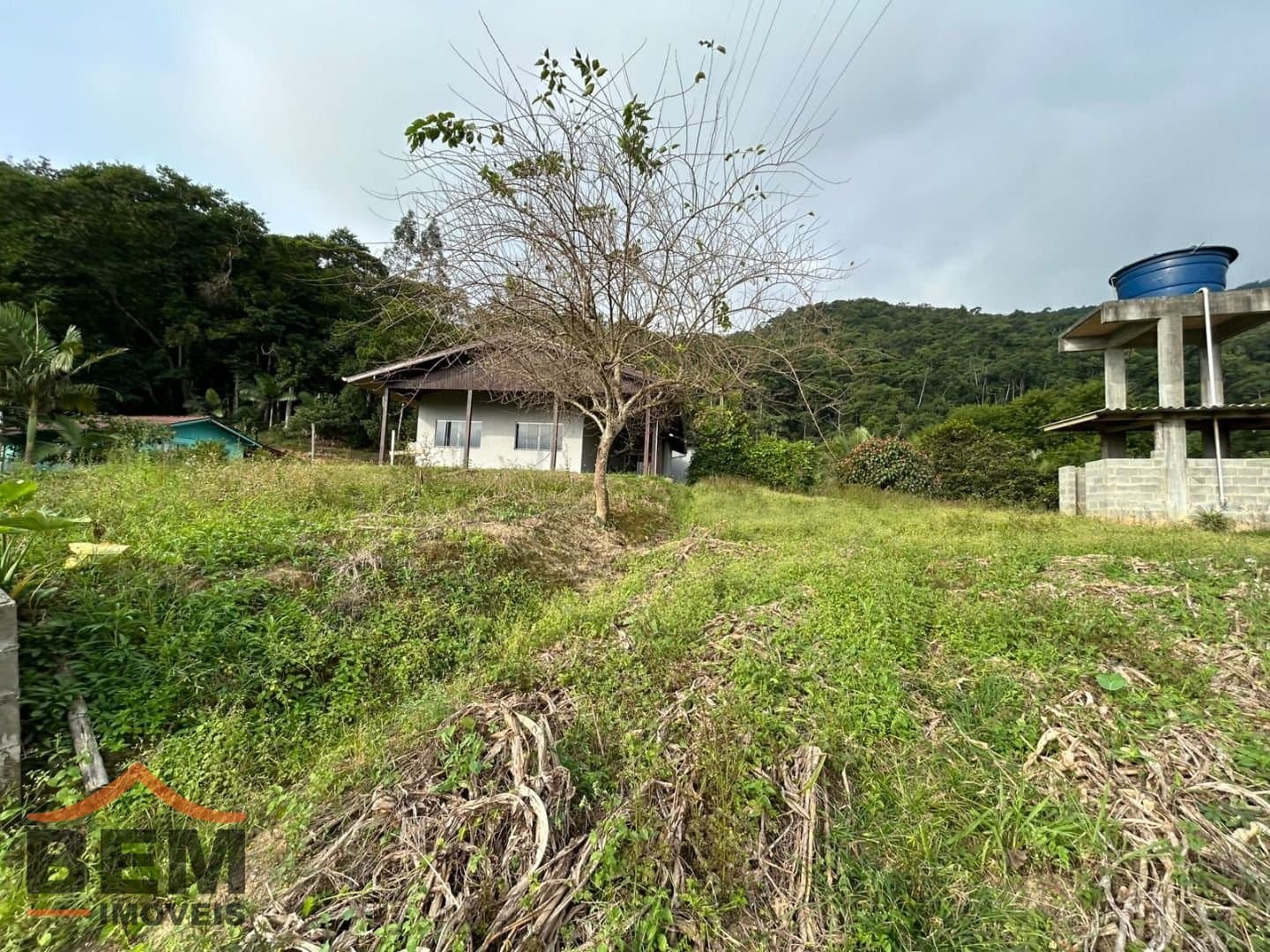 Sítio para Venda com 3 quartos e 170m² no bairro Cedros, em Camboriú