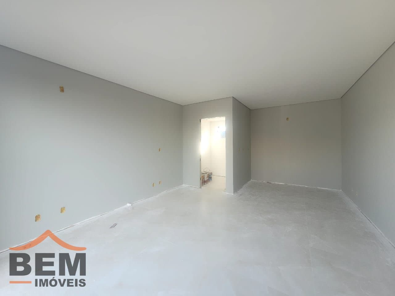 Salas/Conjuntos para Locação com 30m² no bairro Cordeiros, em Itajaí