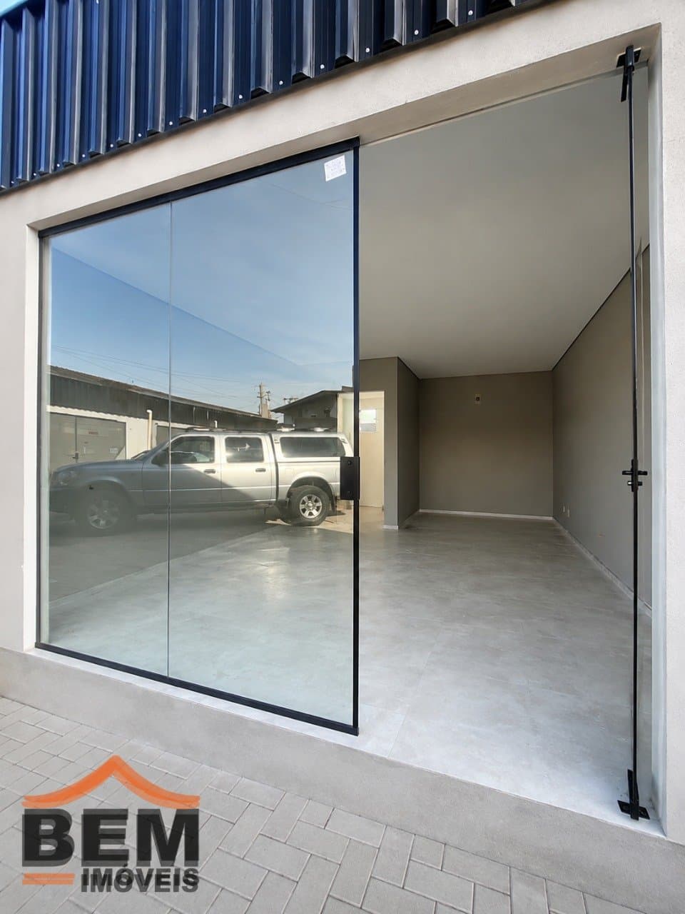 Salas/Conjuntos para Locação com 30m² no bairro Cordeiros, em Itajaí