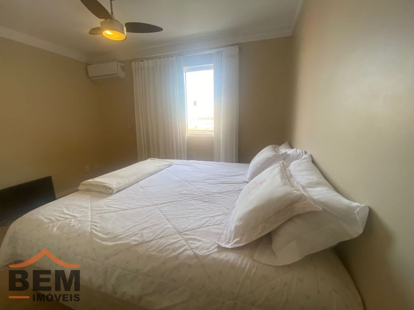 Apartamento para Venda com 3 quartos e 95m² no bairro Vila Operária, em Itajaí