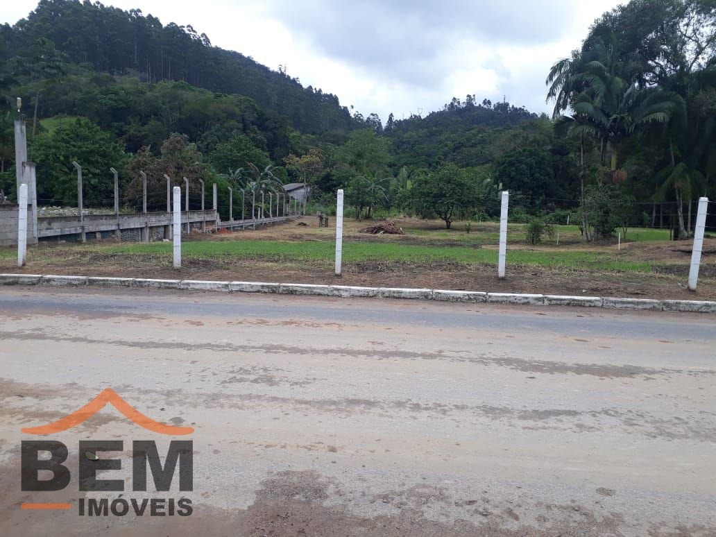 Terreno para Venda no bairro Area Rural, em Camboriú