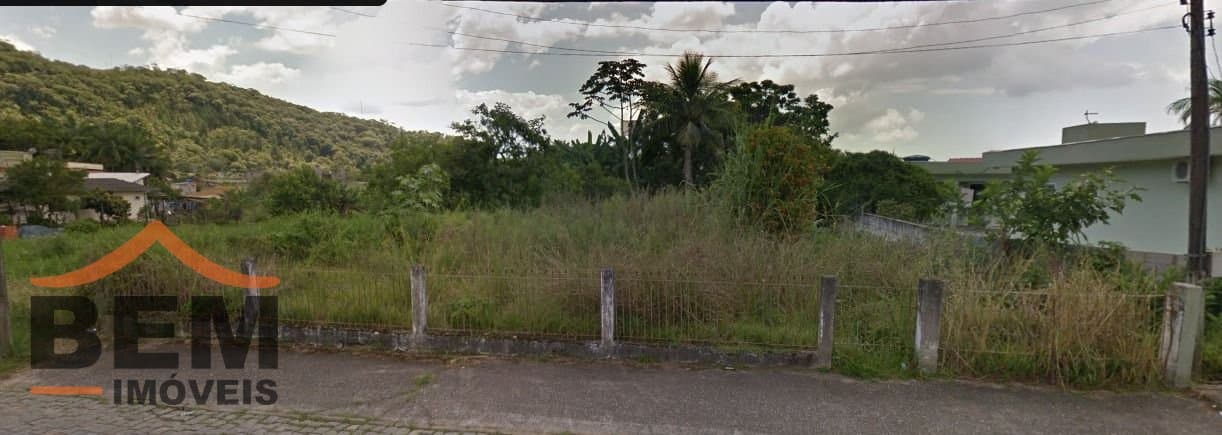 Terreno para Venda no bairro Espinheiros, em Itajaí