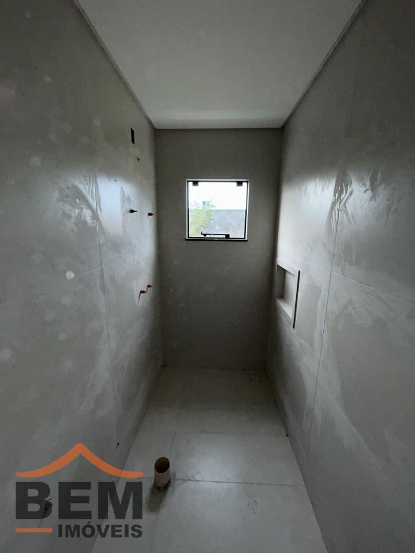 Casa para Venda com 2 quartos e 75m² no bairro Rio Pequeno, em Camboriú