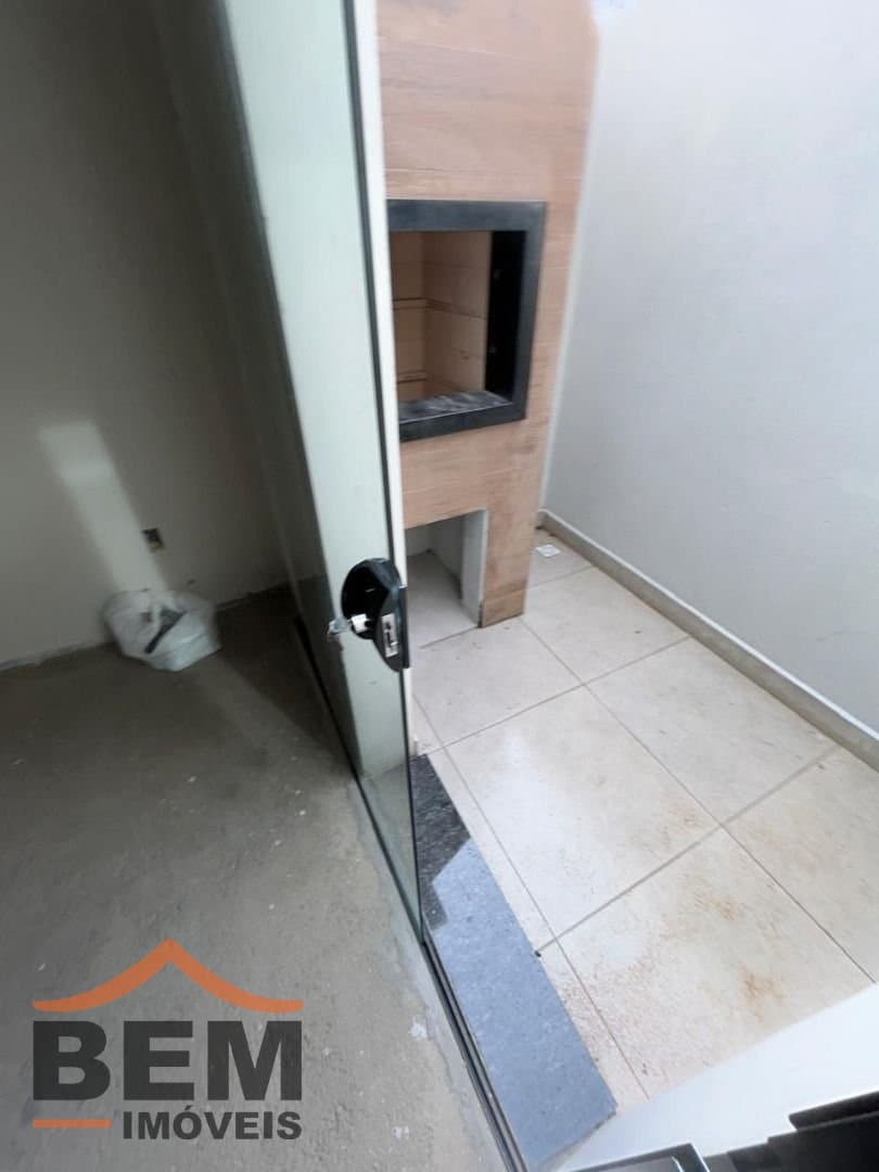 Casa para Venda com 2 quartos e 75m² no bairro Rio Pequeno, em Camboriú