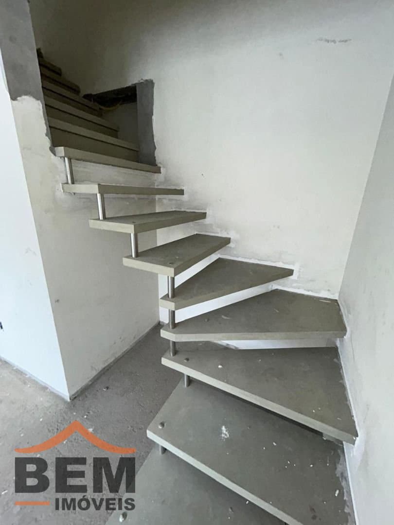 Casa para Venda com 2 quartos e 75m² no bairro Rio Pequeno, em Camboriú