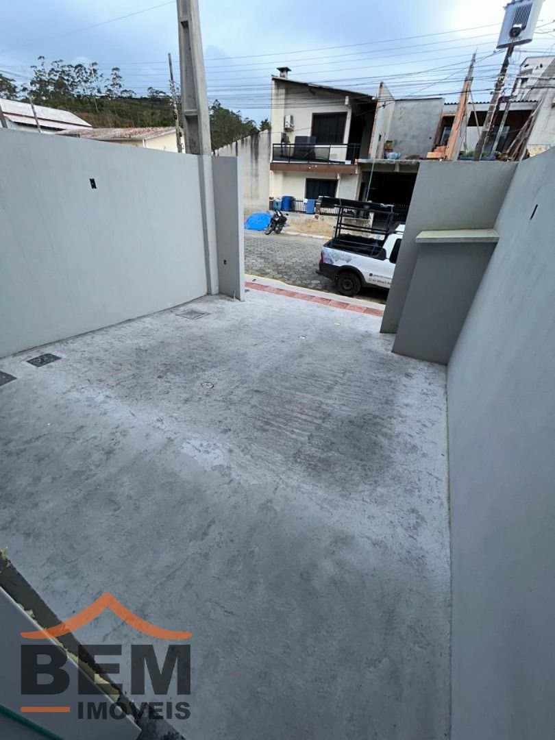 Casa para Venda com 2 quartos e 75m² no bairro Rio Pequeno, em Camboriú