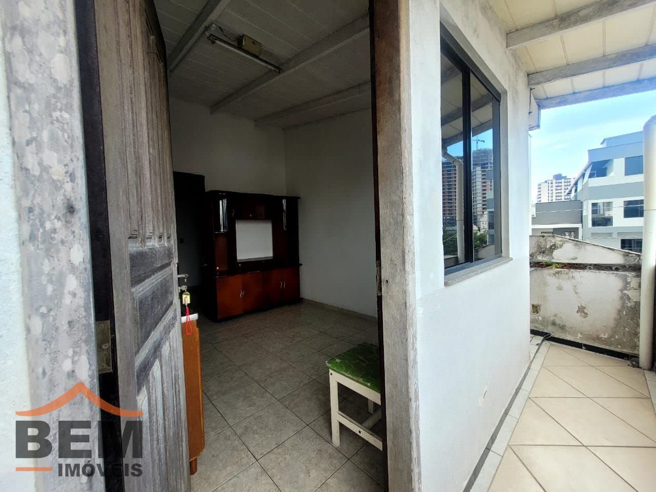 Apartamento para Locação com 1 quarto e 40m² no bairro Centro, em Itajaí