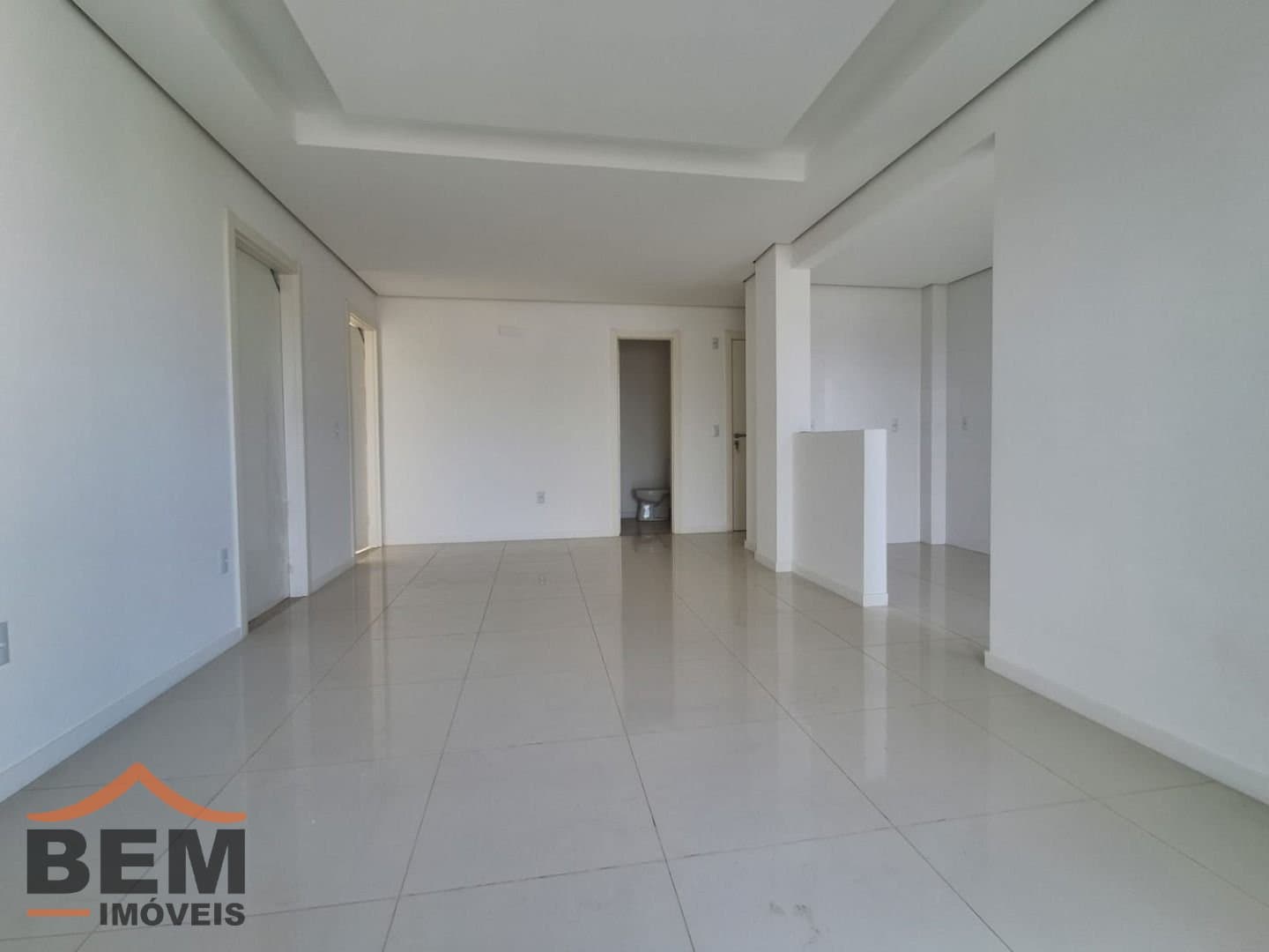 Apartamento para Venda com 2 quartos e 77m² no bairro Centro, em Camboriú