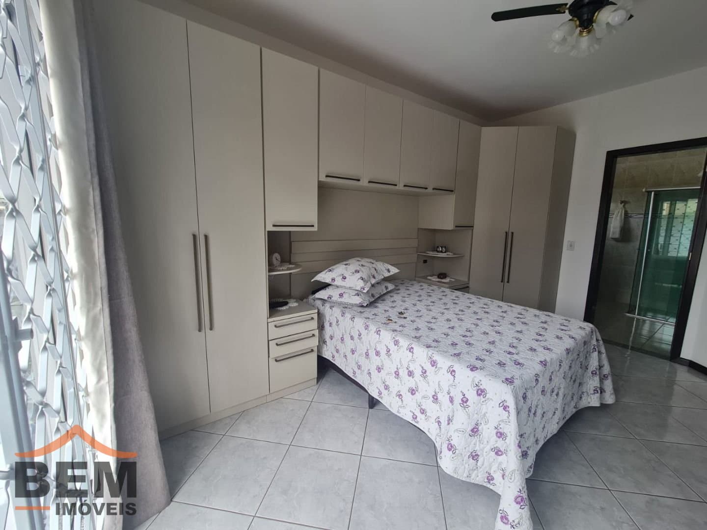 Casa para Venda com 2 quartos e 327m² no bairro Centro, em Camboriú
