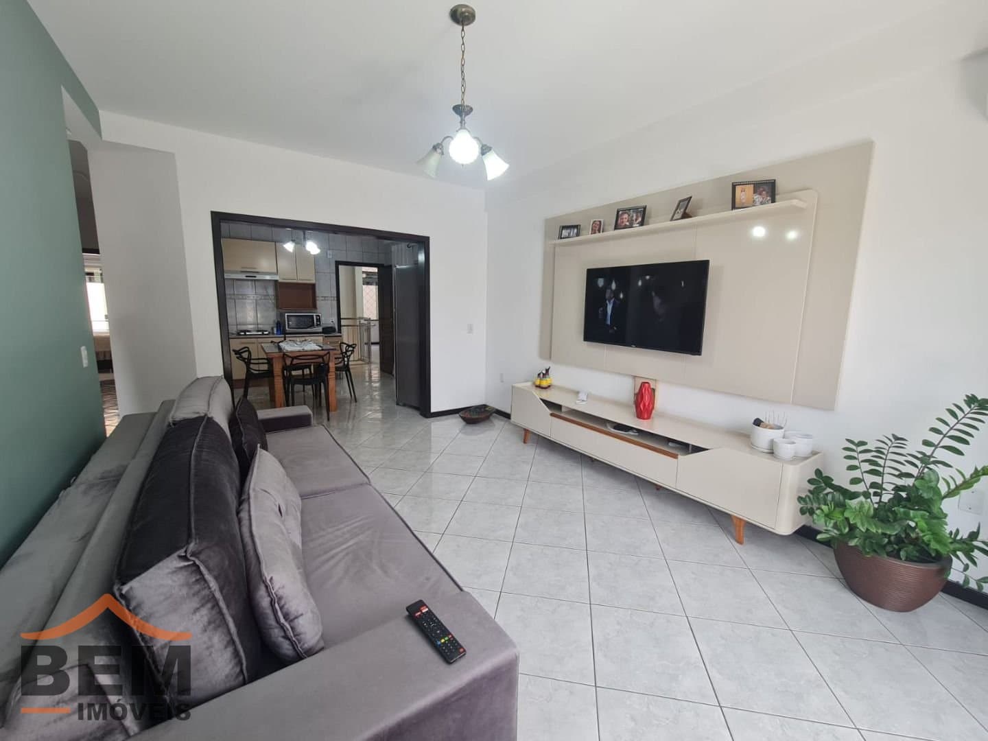 Casa para Venda com 2 quartos e 327m² no bairro Centro, em Camboriú