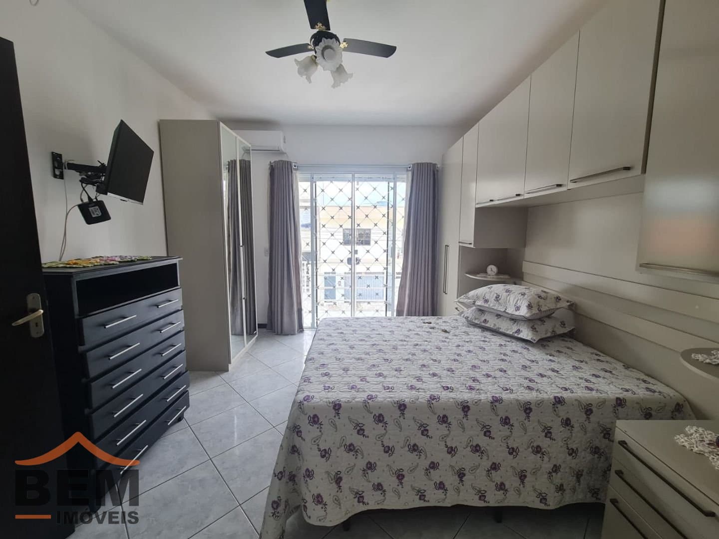 Casa para Venda com 2 quartos e 327m² no bairro Centro, em Camboriú