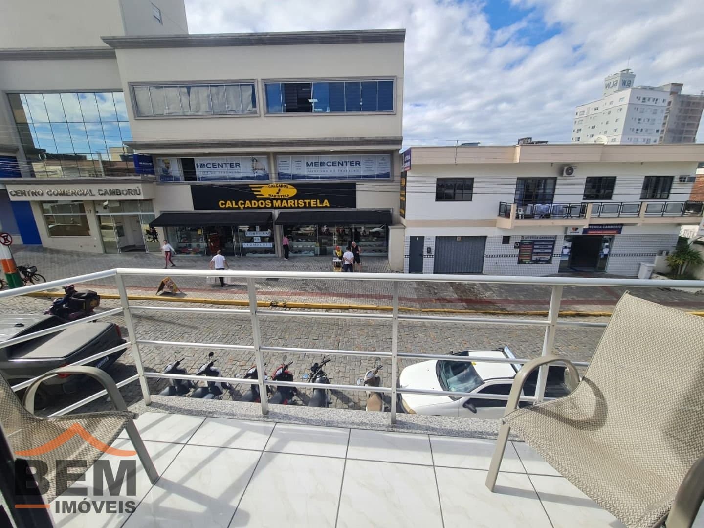 Casa para Venda com 2 quartos e 327m² no bairro Centro, em Camboriú