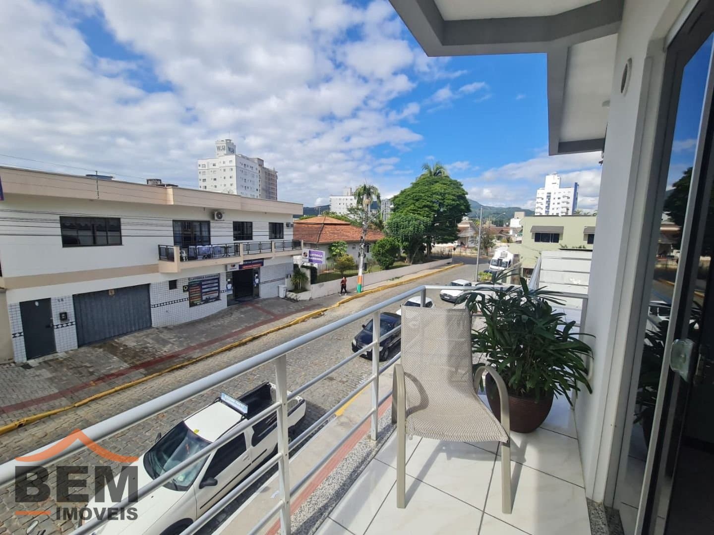 Casa para Venda com 2 quartos e 327m² no bairro Centro, em Camboriú
