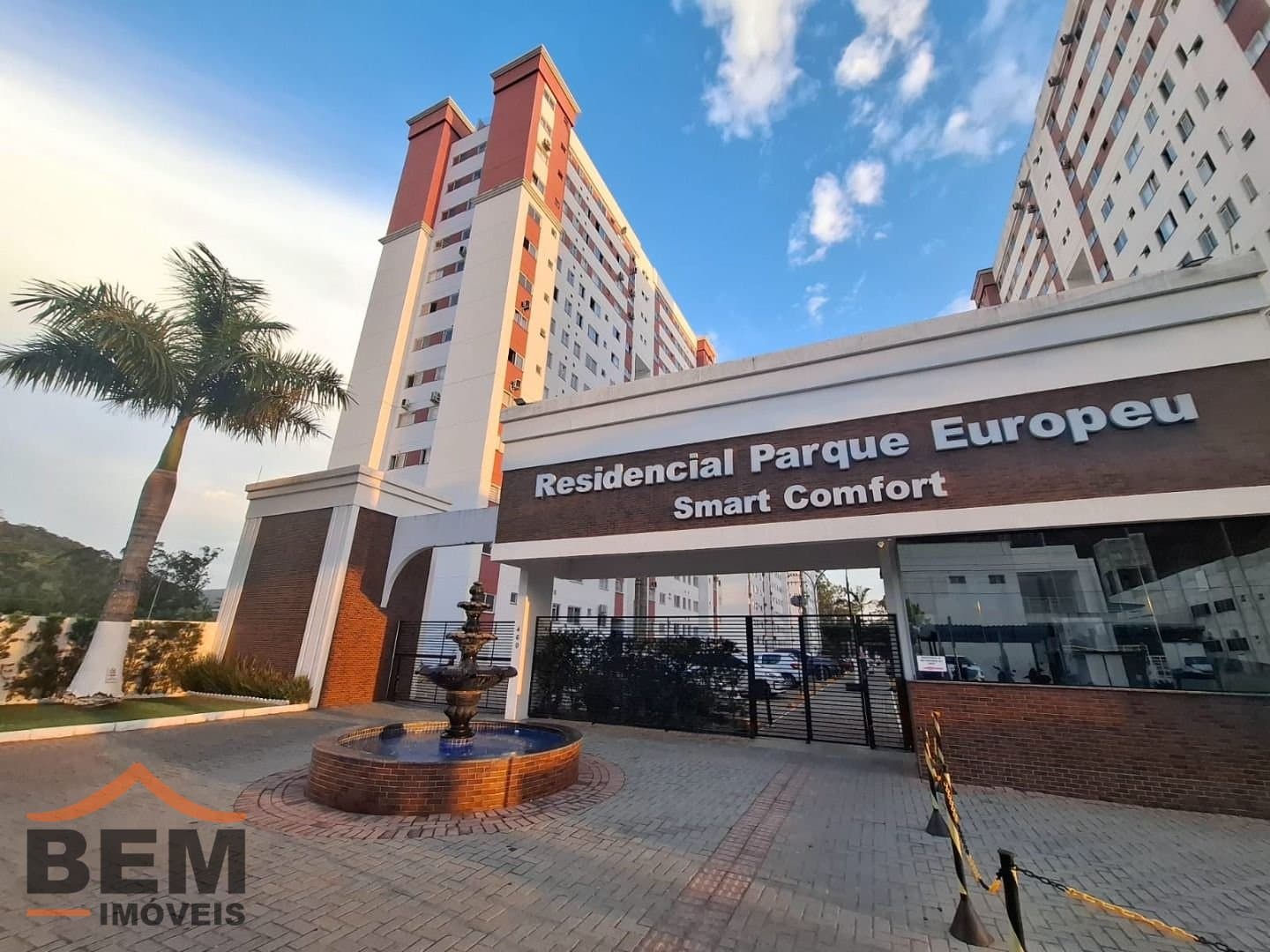 Apartamento com 2 quartos e 49m² no bairro Carvalho, em Itajaí