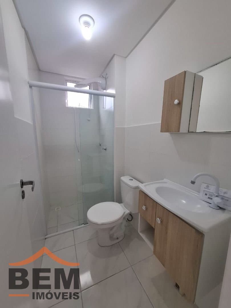Apartamento com 2 quartos e 49m² no bairro Carvalho, em Itajaí