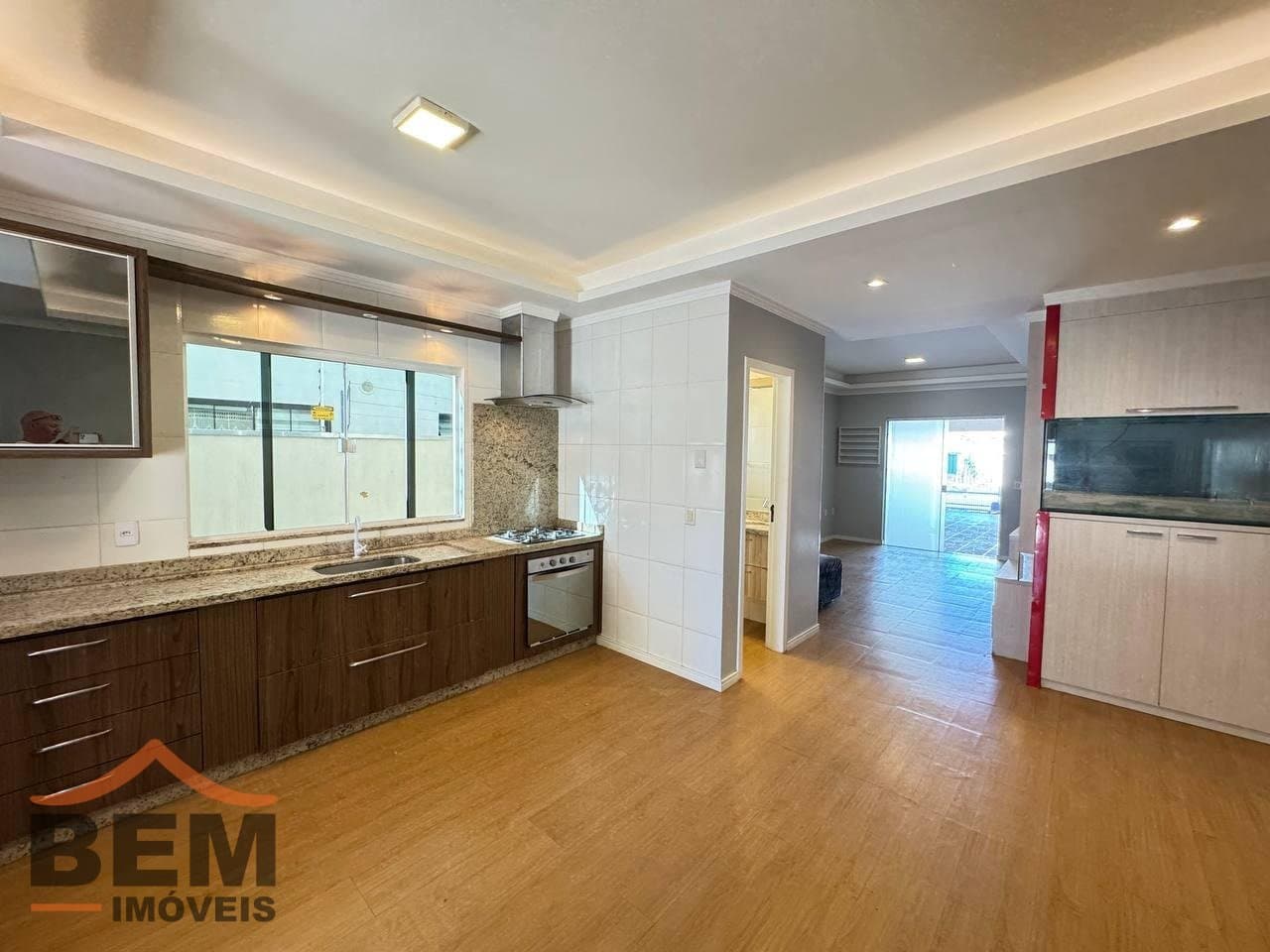 Casa para Venda com 3 quartos e 183m² no bairro Santa Regina, em Camboriú