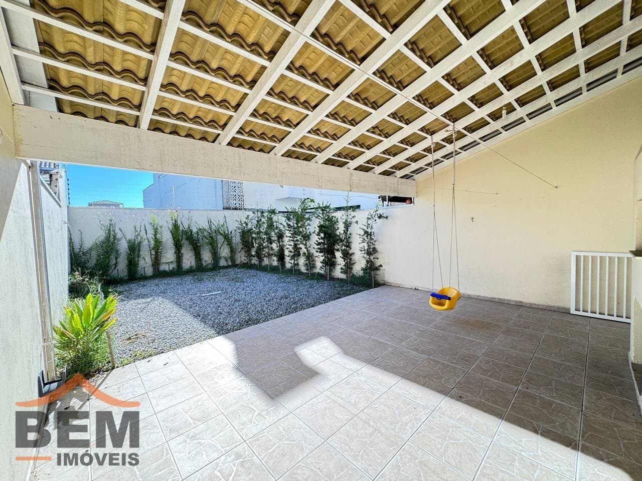 Casa para Venda com 3 quartos e 183m² no bairro Santa Regina, em Camboriú