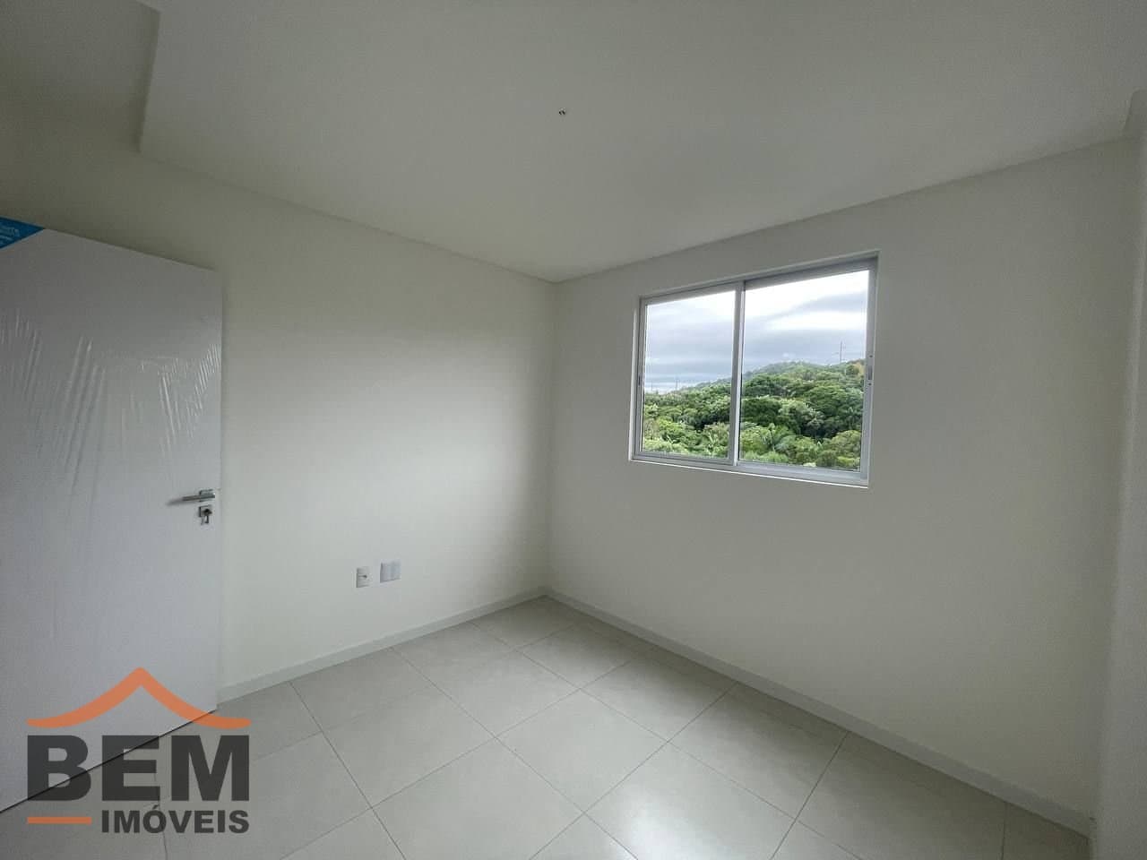 Apartamento para Venda com 2 quartos e 81m² no bairro Monte Alegre, em Camboriú