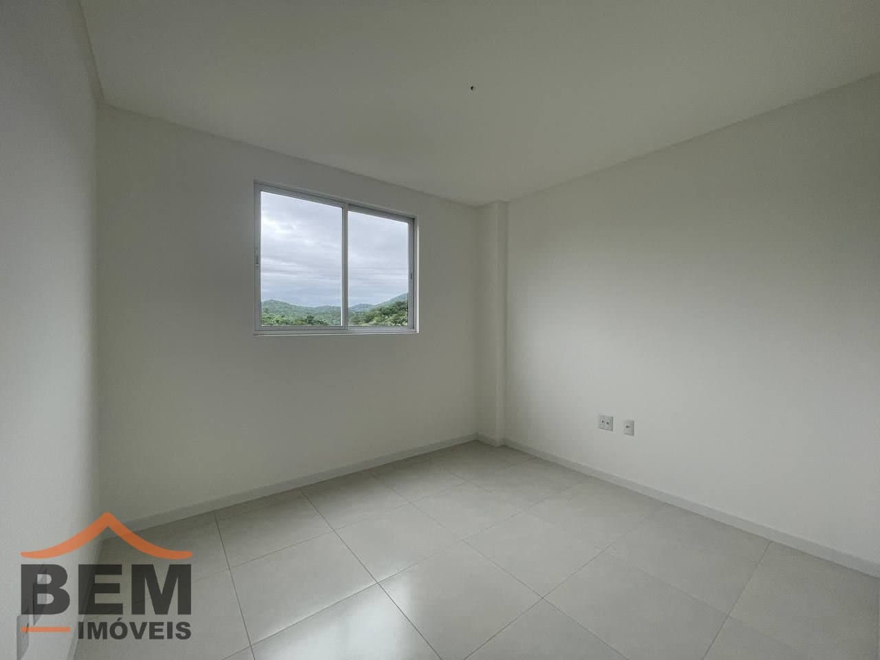 Apartamento para Venda com 2 quartos e 81m² no bairro Monte Alegre, em Camboriú
