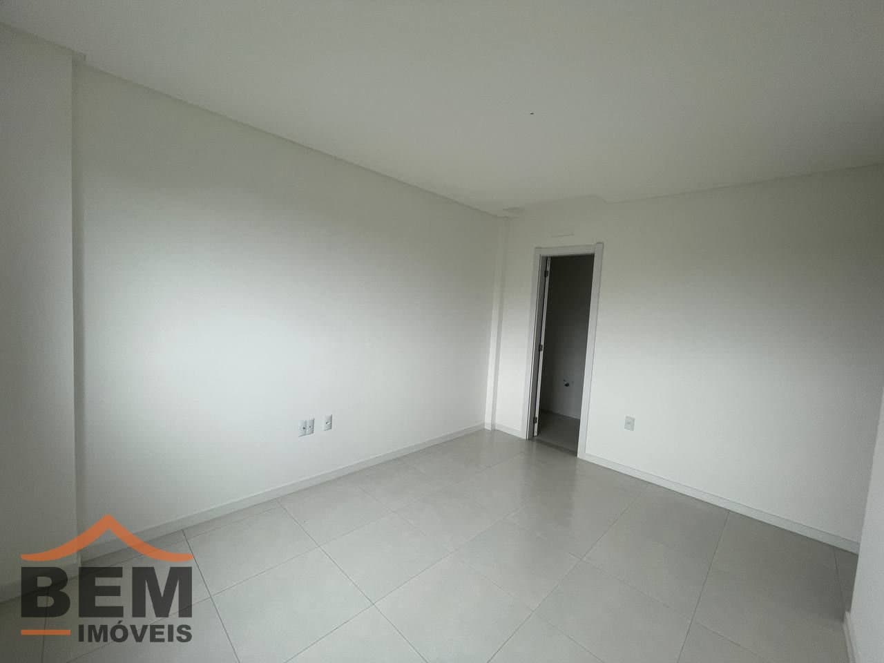 Apartamento para Venda com 2 quartos e 81m² no bairro Várzea do Ranchinho, em Camboriú