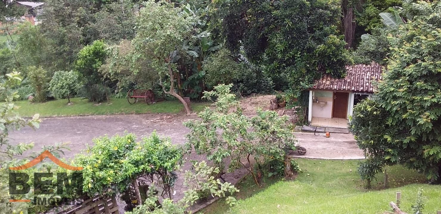 Chácara para Venda com 8 quartos e 200m² no bairro Espinheiros, em Itajaí