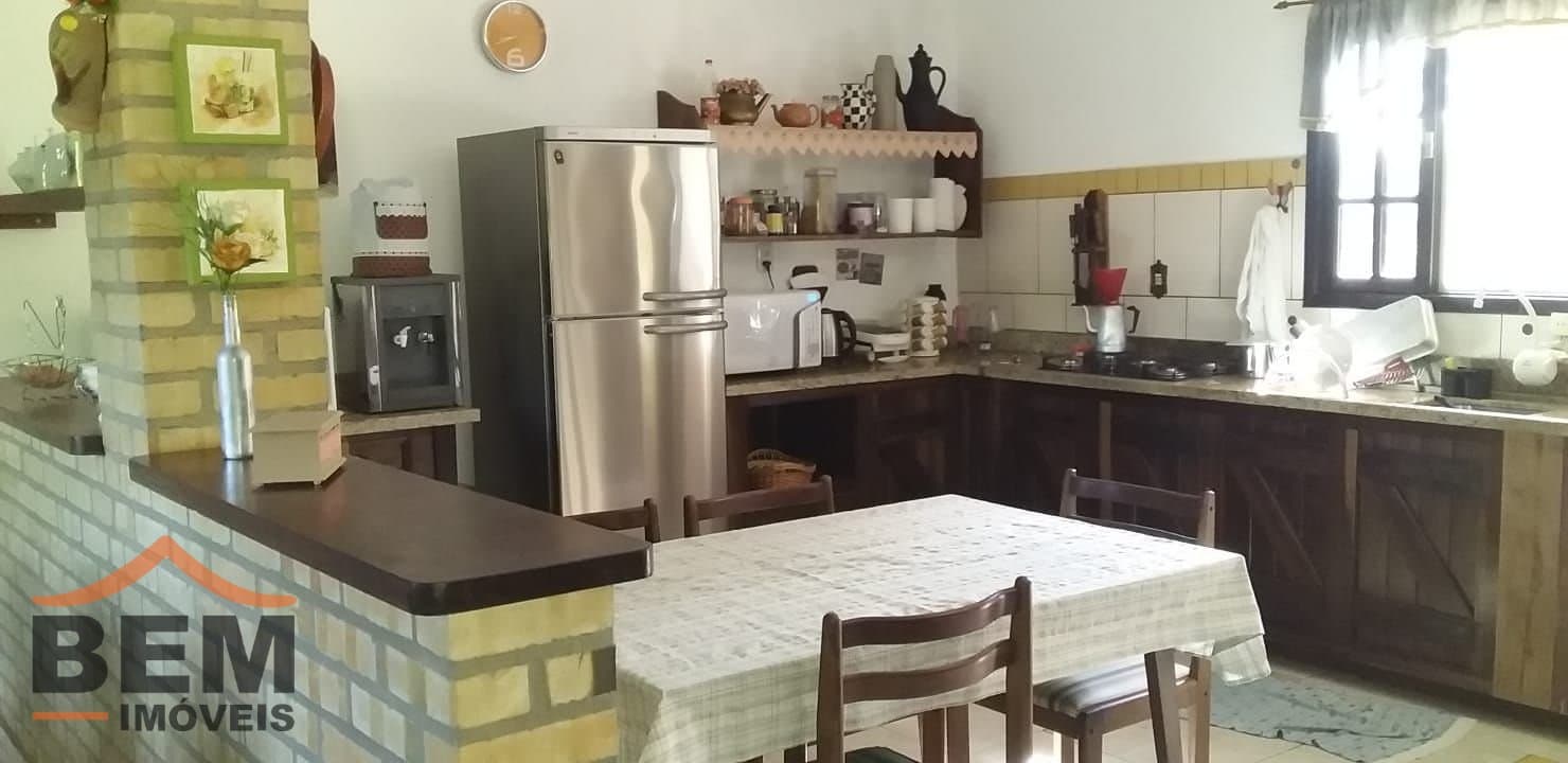 Chácara para Venda com 8 quartos e 200m² no bairro Espinheiros, em Itajaí