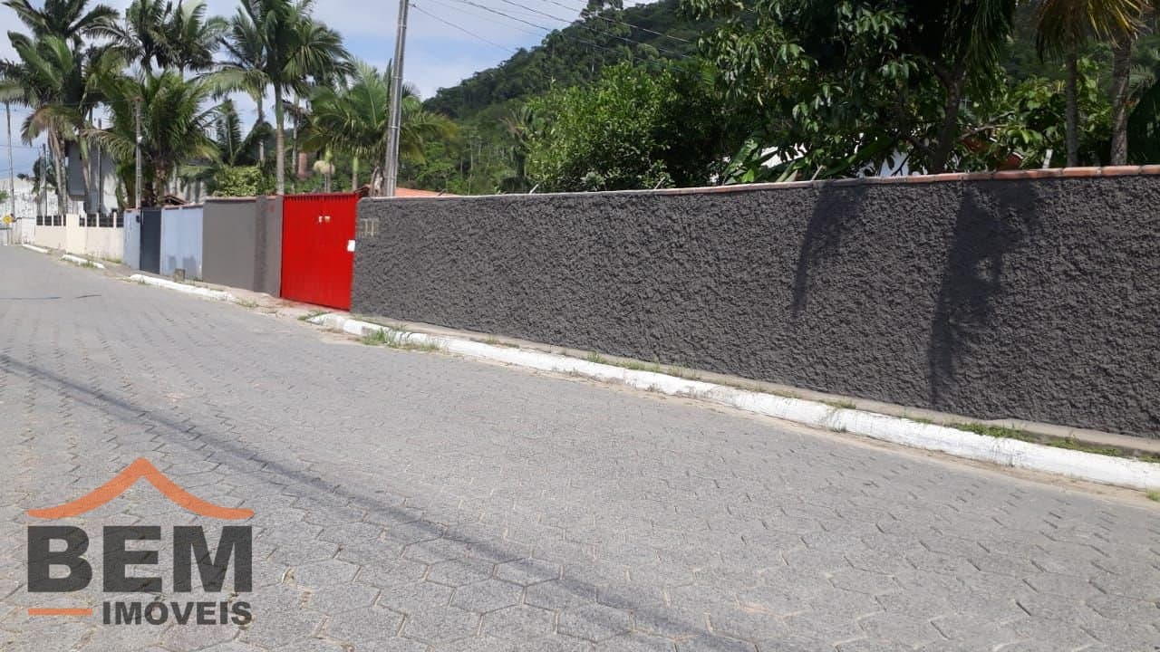 Chácara para Venda com 8 quartos e 200m² no bairro Espinheiros, em Itajaí