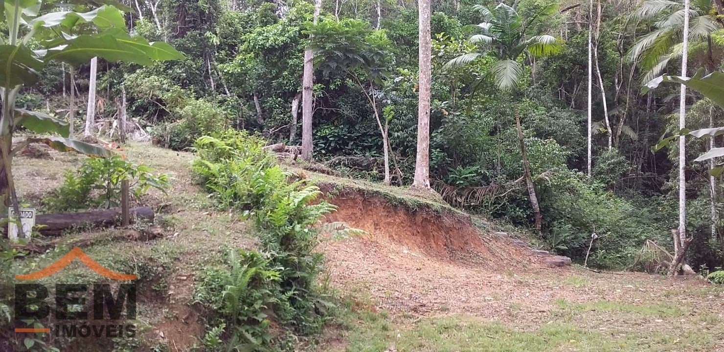 Chácara para Venda com 8 quartos e 200m² no bairro Espinheiros, em Itajaí