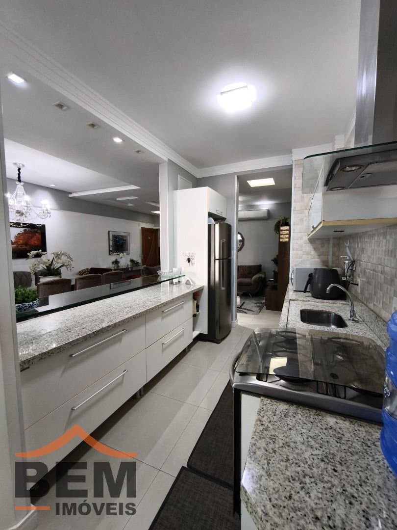 Apartamento para Venda com 2 quartos e 90m² no bairro Centro, em Balneário Camboriú