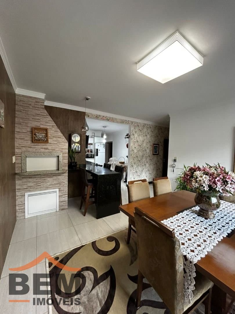 Casa para Venda com 3 quartos e 340m² no bairro Centro, em Itajaí
