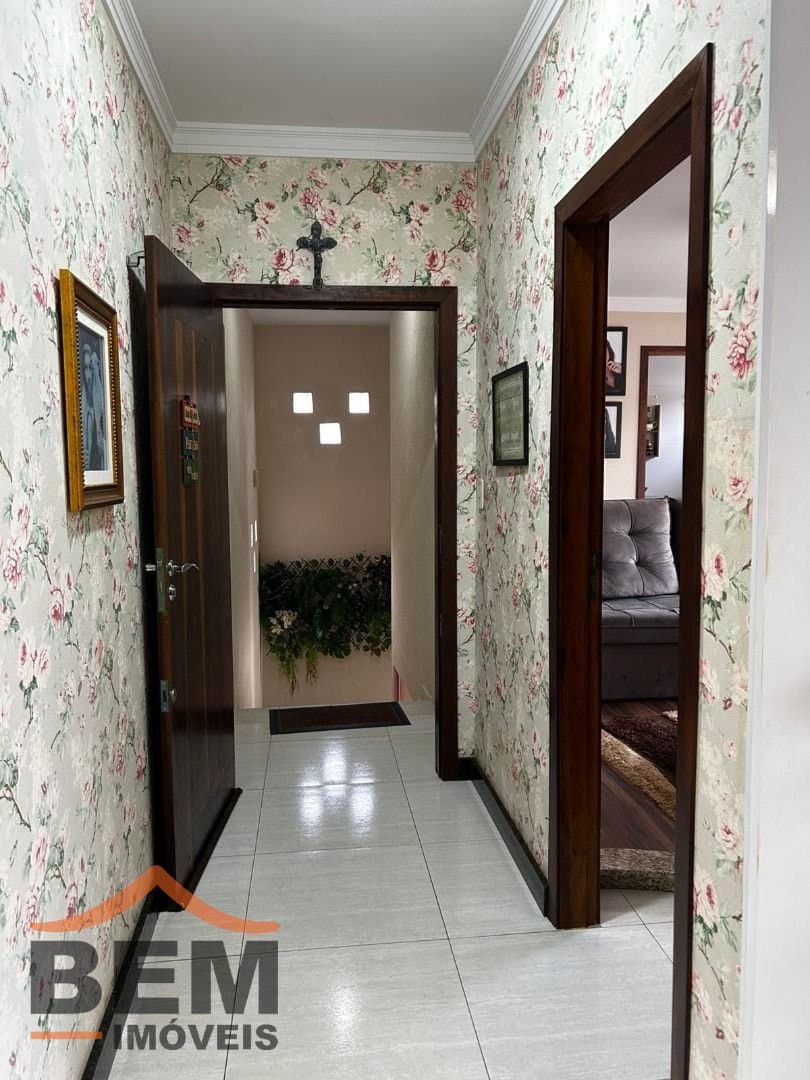 Casa para Venda com 3 quartos e 340m² no bairro Centro, em Itajaí