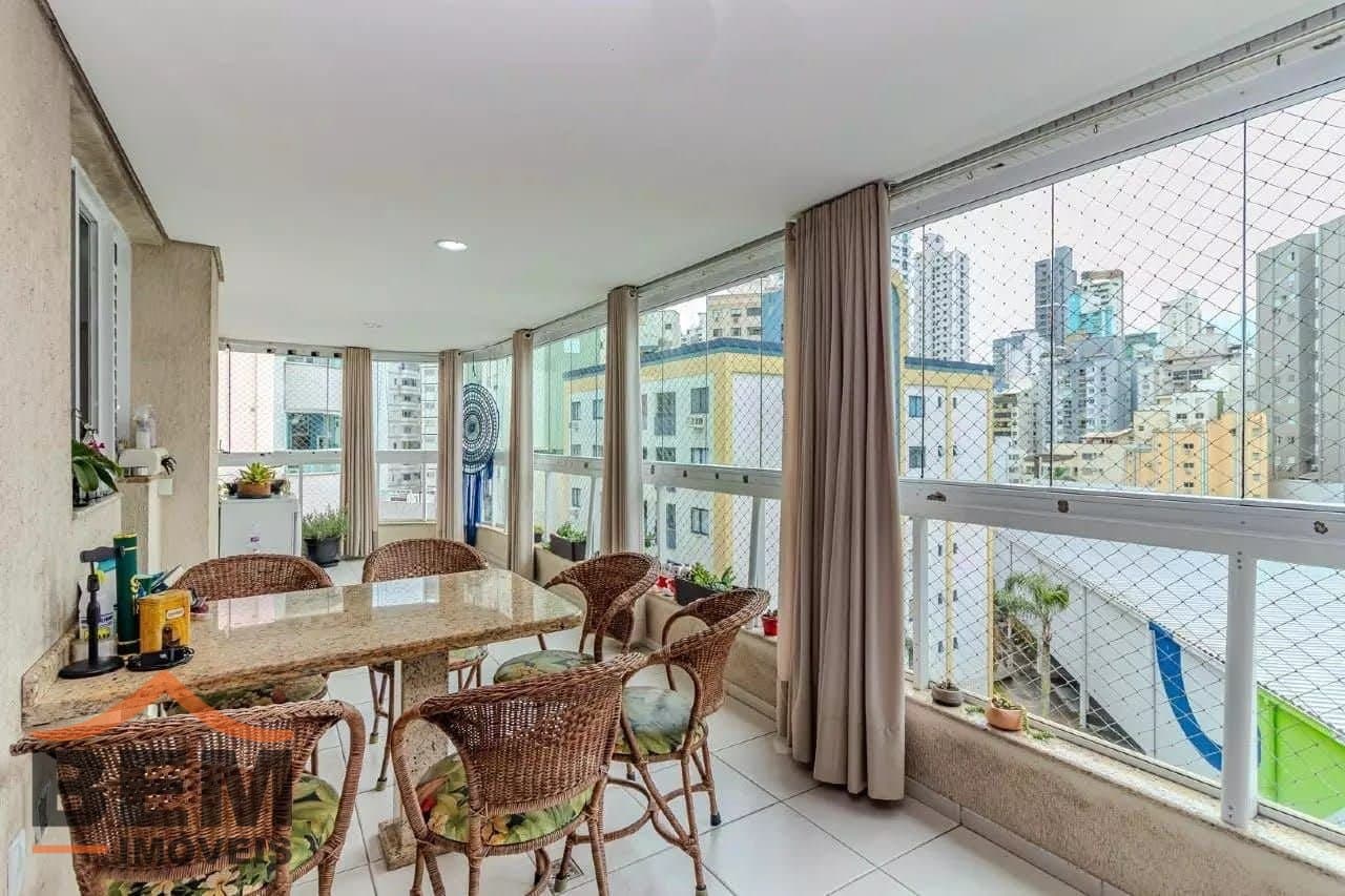 Apartamento para Venda com 3 quartos e 106m² no bairro Centro, em Balneário Camboriú