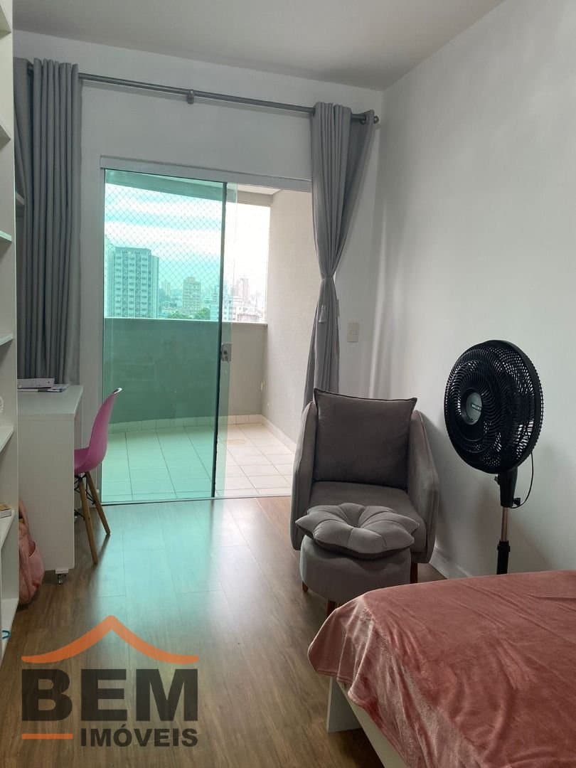 Apartamento para Venda com 3 quartos e 100m² no bairro Centro, em Itajaí