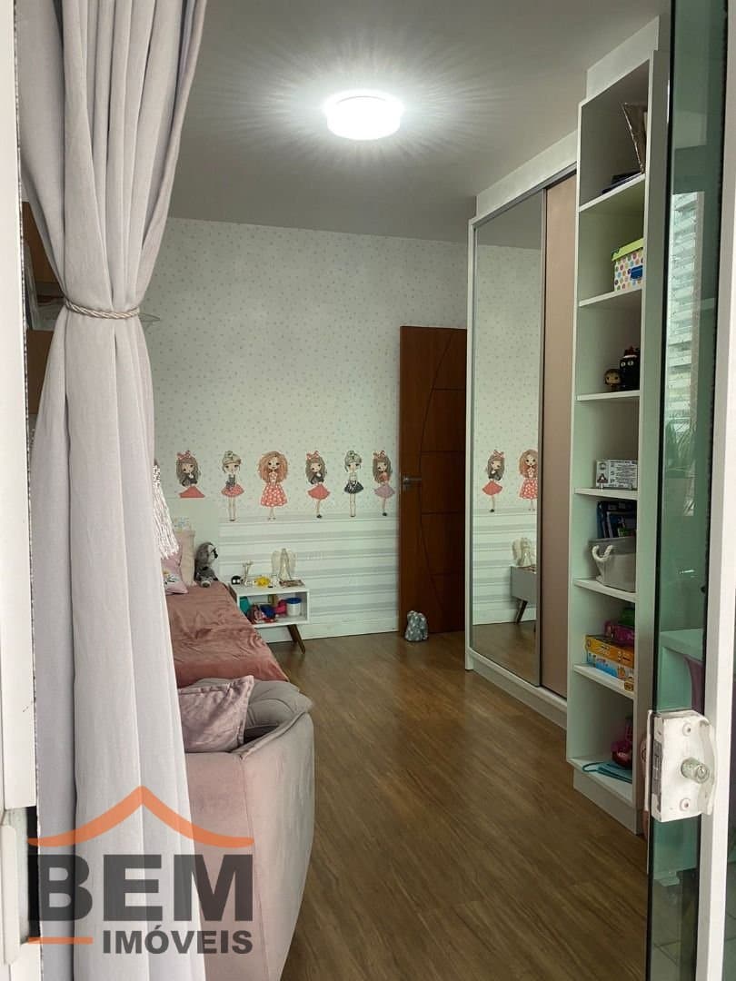 Apartamento para Venda com 3 quartos e 100m² no bairro Centro, em Itajaí