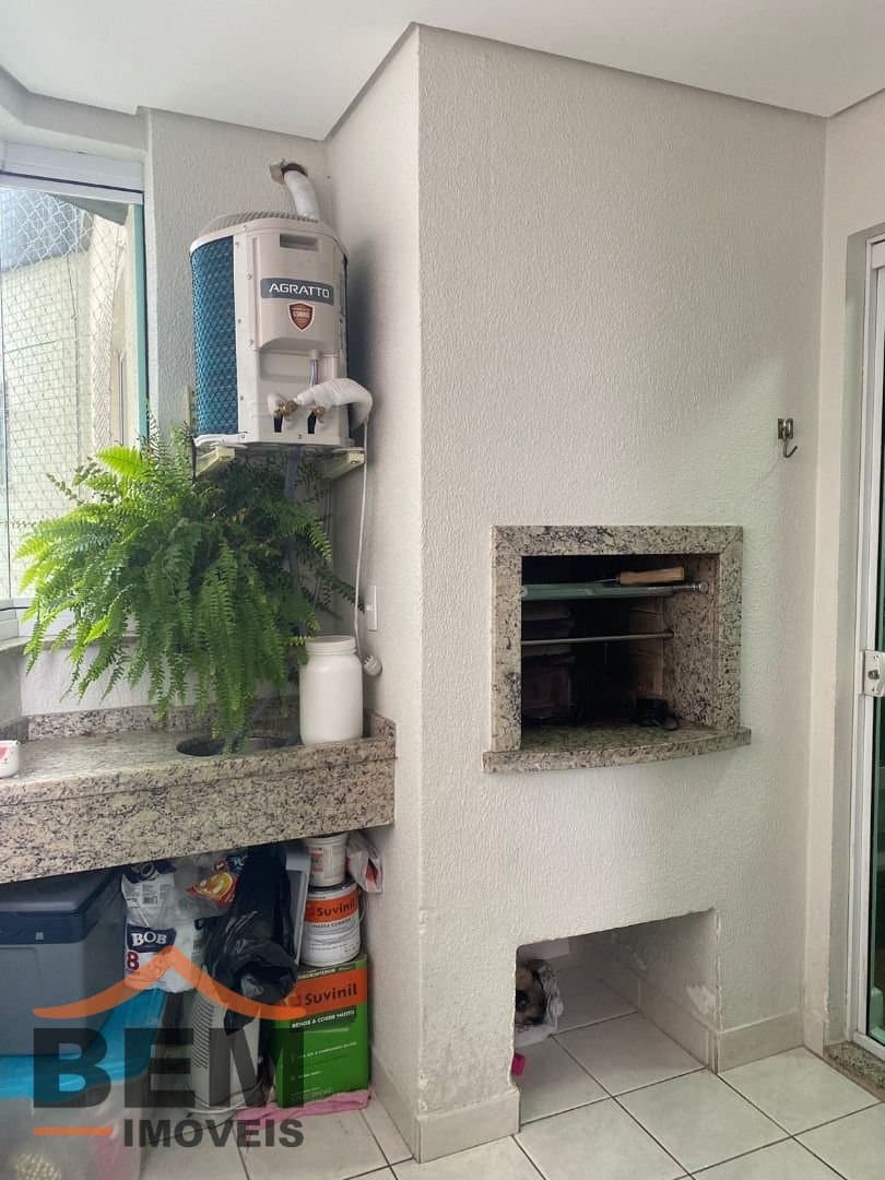 Apartamento para Venda com 3 quartos e 100m² no bairro Centro, em Itajaí