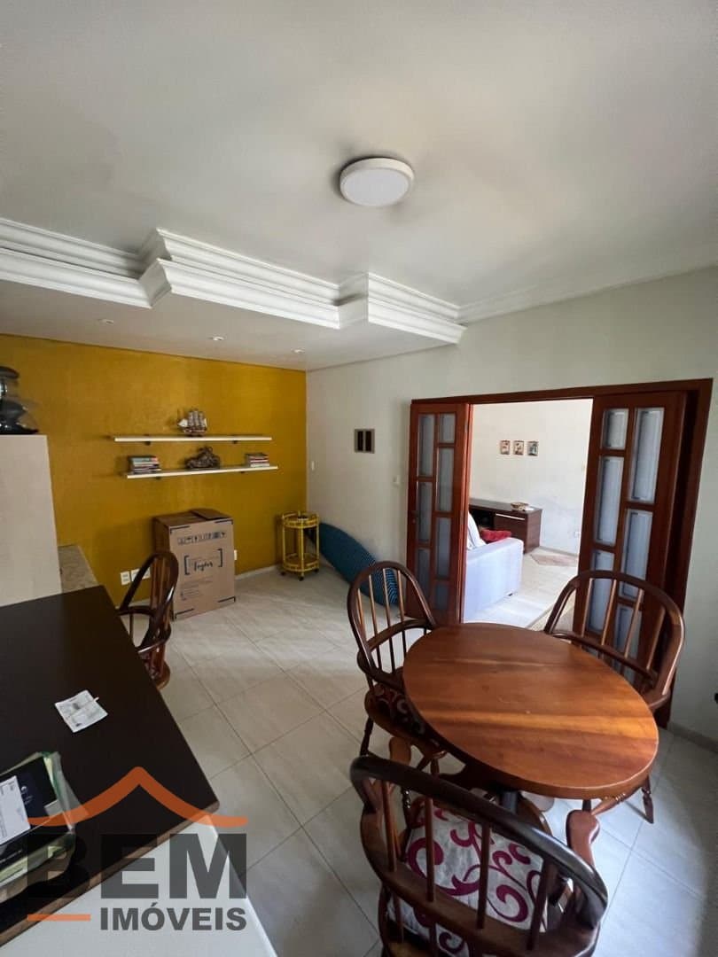 Casa para Venda com 4 quartos e 550m² no bairro Vila Operária, em Itajaí