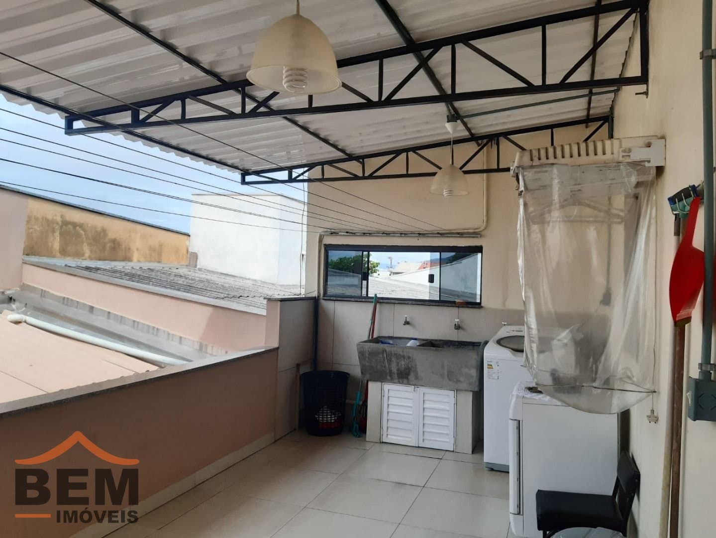 Prédio Comercial para Venda com 520m² no bairro São Vicente, em Itajaí