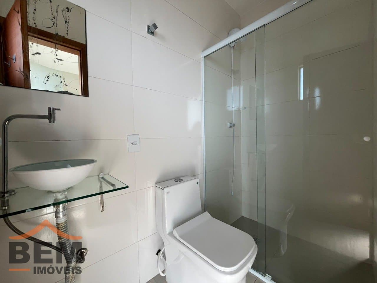 Kitnet para Locação com 1 quarto e 20m² no bairro Cordeiros, em Itajaí