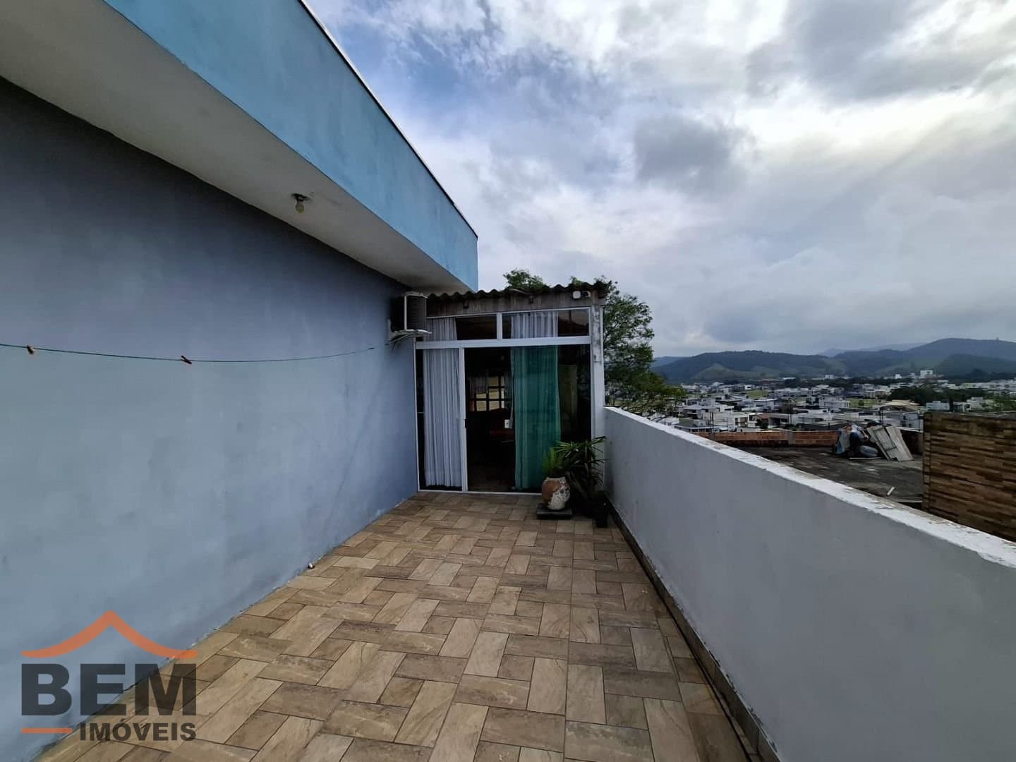Casa para Venda com 3 quartos e 180m² no bairro Santa Regina, em Camboriú