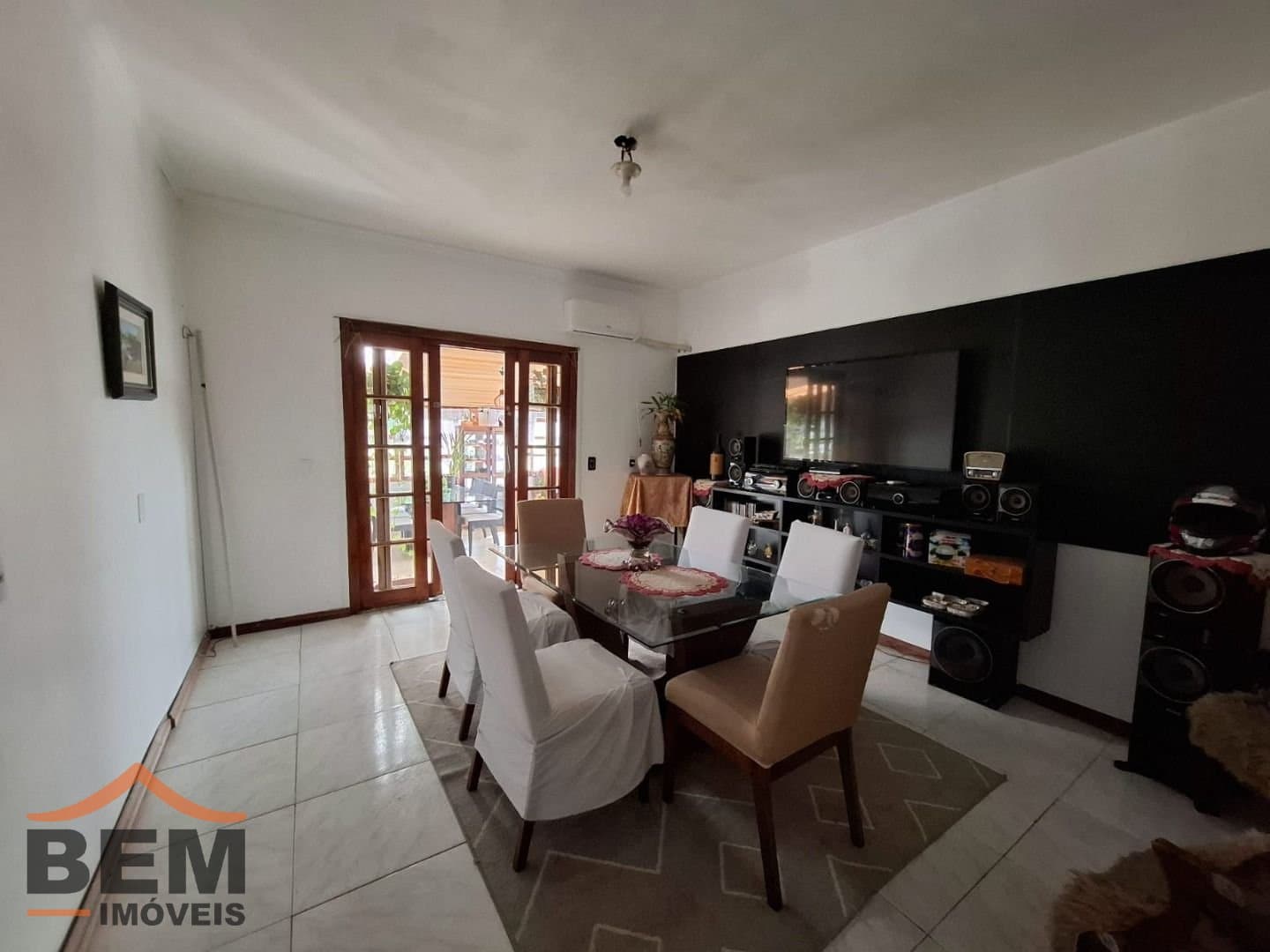 Casa para Venda com 3 quartos e 180m² no bairro Santa Regina, em Camboriú