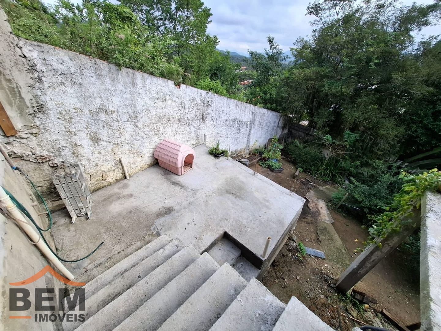Casa para Venda com 3 quartos e 180m² no bairro Santa Regina, em Camboriú