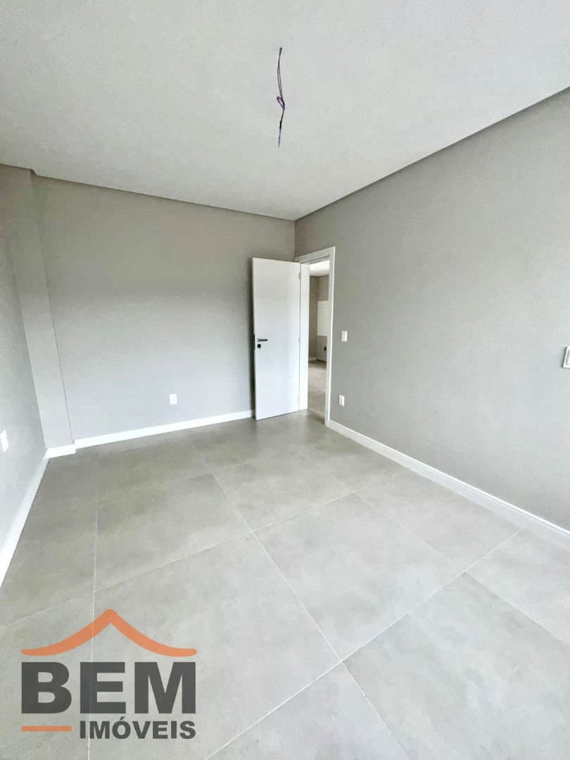 Apartamento para Venda com 2 quartos e 70m² no bairro Nações, em Balneário Camboriú