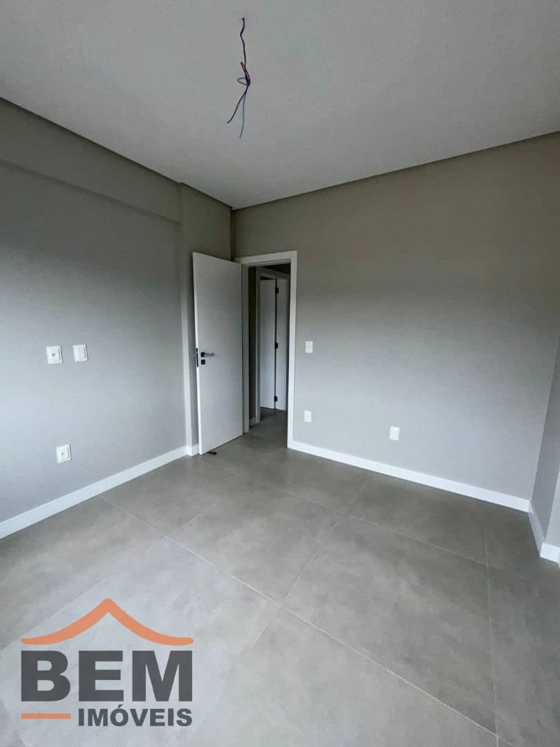 Apartamento para Venda com 2 quartos e 70m² no bairro Nações, em Balneário Camboriú