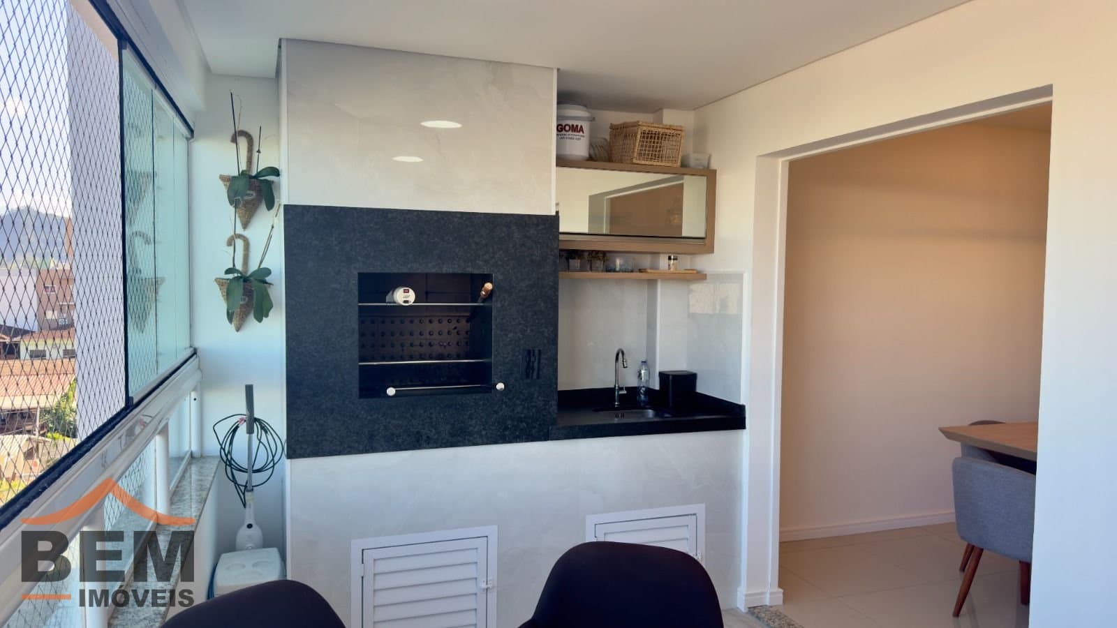 Apartamento para Venda com 3 quartos e 146m² no bairro Gravatá, em Navegantes