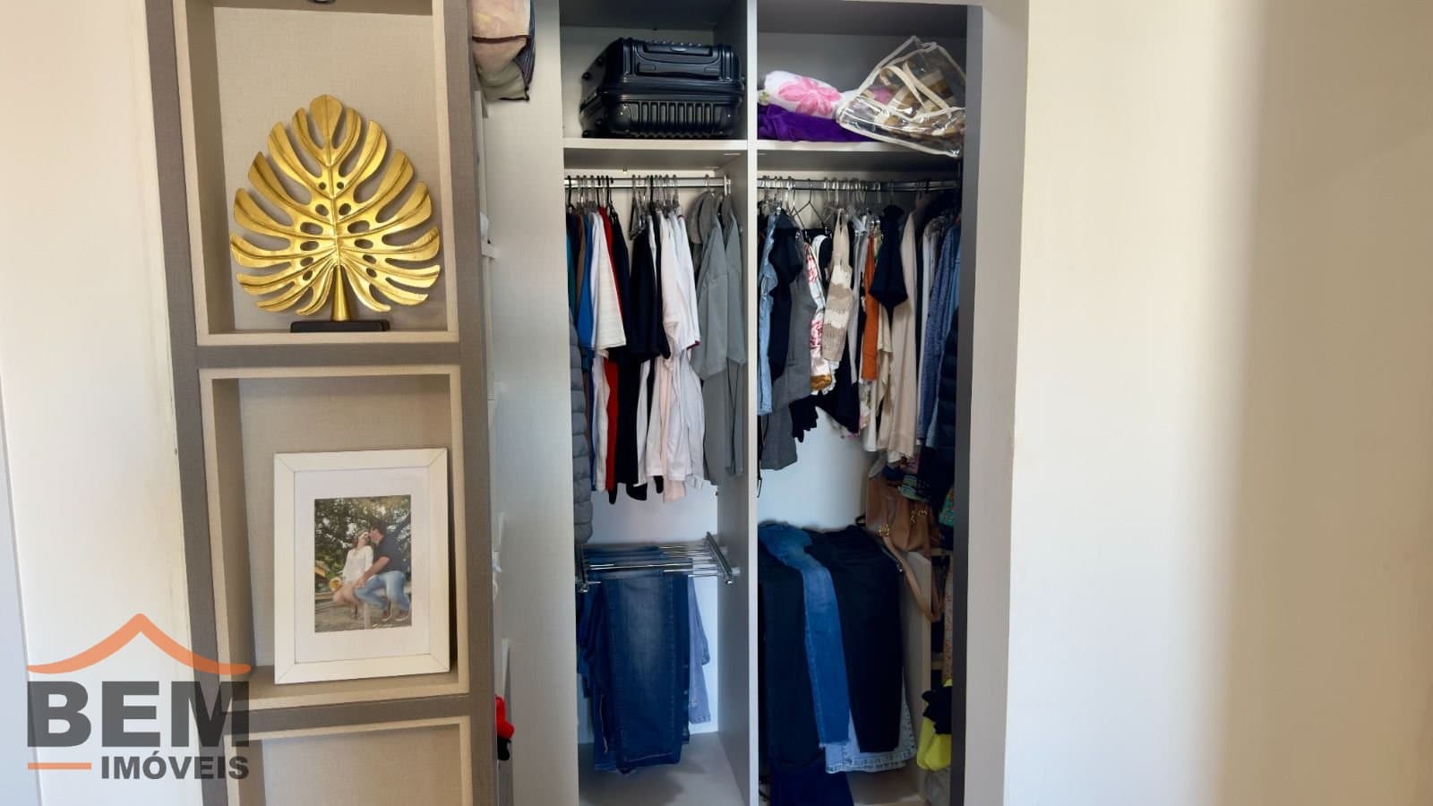 Apartamento para Venda com 3 quartos e 146m² no bairro Gravatá, em Navegantes